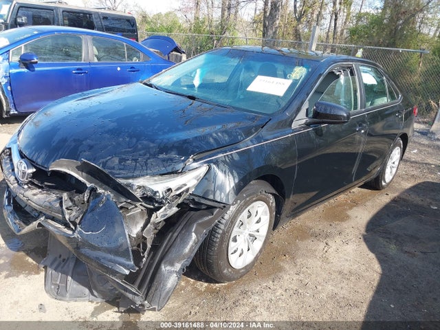 Toyota CAMRY LE 2017 4T1BF1FK7HU686897 Image 2