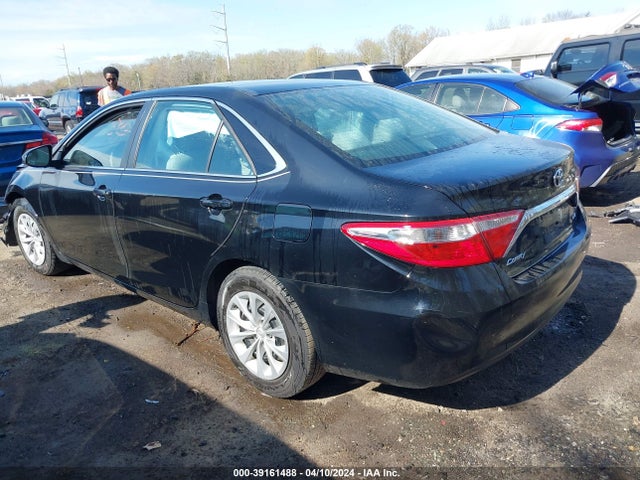 Toyota CAMRY LE 2017 4T1BF1FK7HU686897 Image 3