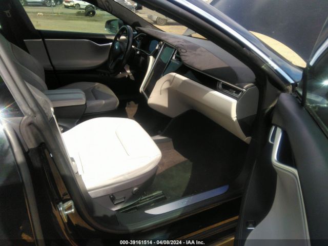 5YJSA1S25FF099810 Tesla Model S 70d/85d/p85d