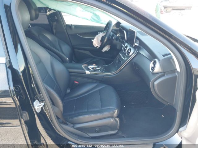 55SWF4JB1GU155473 Mercedes-Benz C 300 Luxury/sport