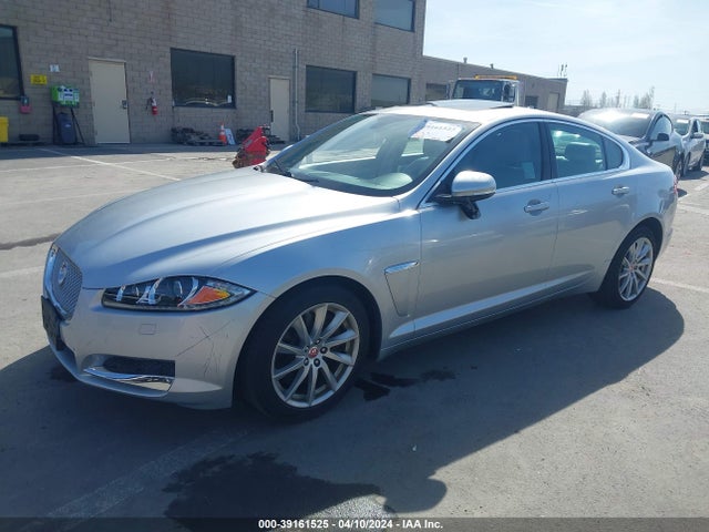 2014 JAGUAR XF SAJWA0ES8EPU14807 Photo 1