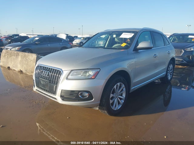 WA1CFAFPXFA058989 Audi Q5 2.0t Premium