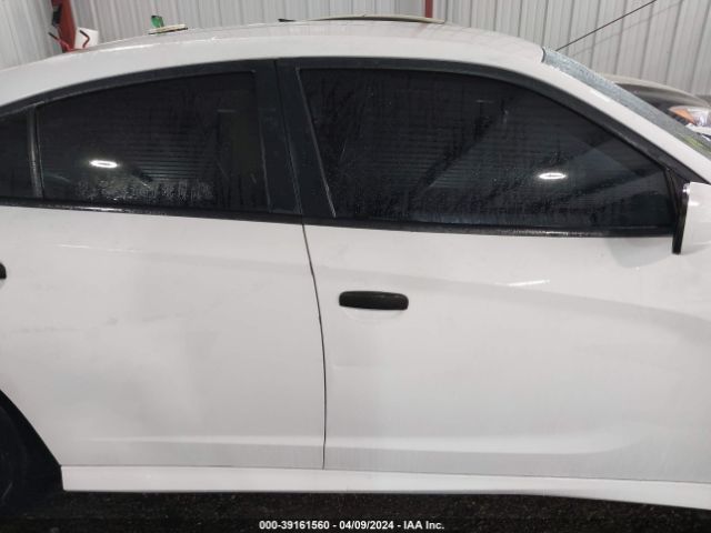 2C3CDXEJ7FH883213 Dodge Charger Srt 392