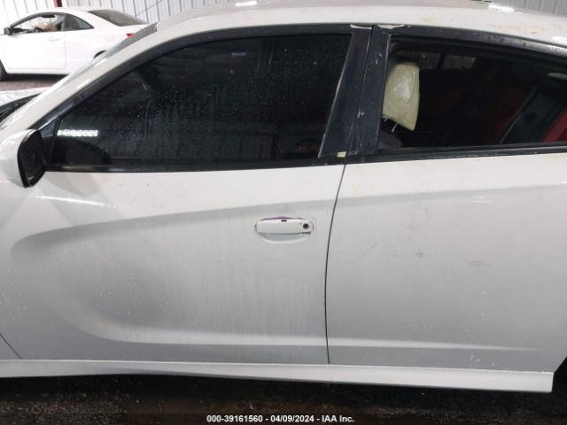 2C3CDXEJ7FH883213 Dodge Charger Srt 392