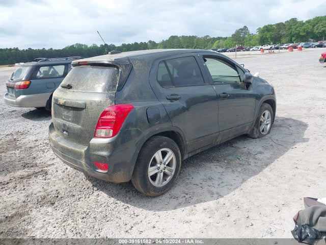 Chevrolet TRAX LS 2019 3GNCJKSB5KL337040 Image 4