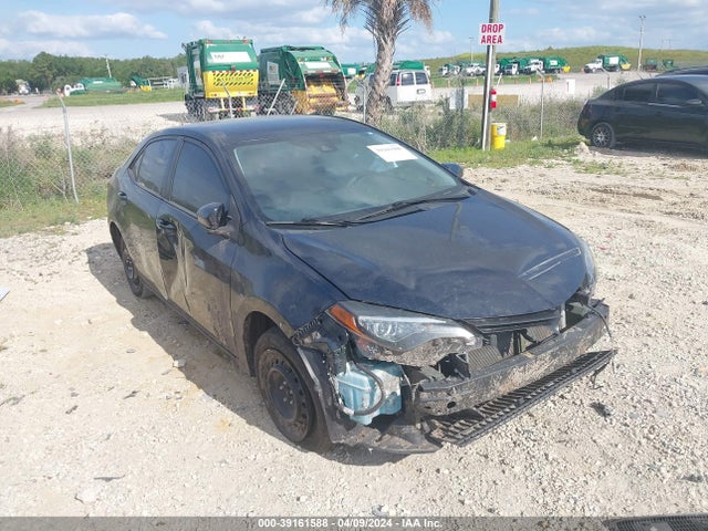 Toyota COROLLA LE 2019 5YFBURHE6KP947344 Image 1