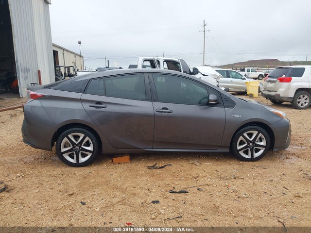 Toyota Prius Three Touring 2017 JTDKARFU4H3540661 Image 13