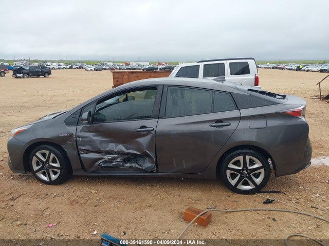 Toyota Prius Three Touring 2017 JTDKARFU4H3540661 Image 14