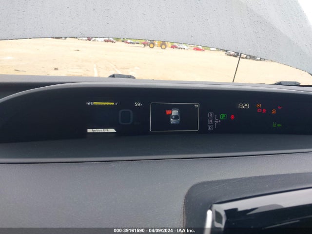 Toyota Prius Three Touring 2017 JTDKARFU4H3540661 Image 7