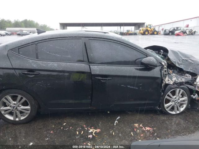 5NPD84LF1JH363364 Hyundai Elantra Value Edition