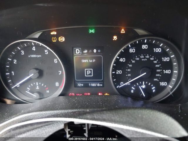 5NPD84LF1JH363364 Hyundai Elantra Value Edition