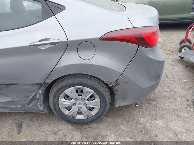 Hyundai ELANTRA SE 2016 5NPDH4AE1GH752153 Image 13