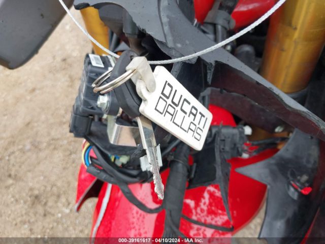 2022 DUCATI SUPERSPORT ZDMVABDSXNB002834 Photo 10