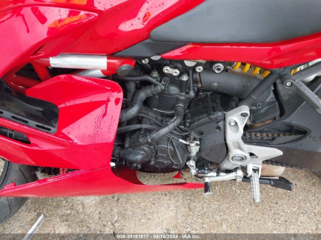 2022 DUCATI SUPERSPORT ZDMVABDSXNB002834 Photo 8