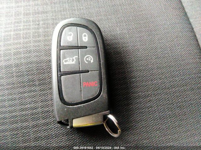 1C4PJMCS8FW502776 Jeep Cherokee Latitude