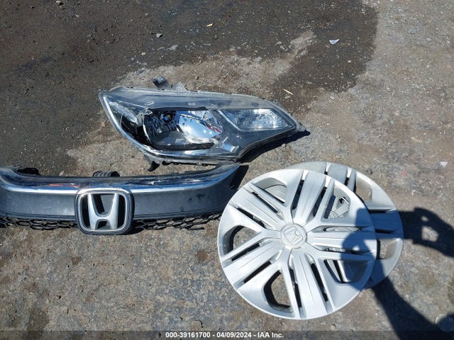 Honda FIT LX 2019 3HGGK5H46KM711328 Image 12