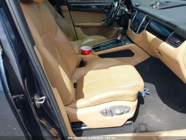 WP1AA2A50JLB06163 Porsche Macan Sport Edition