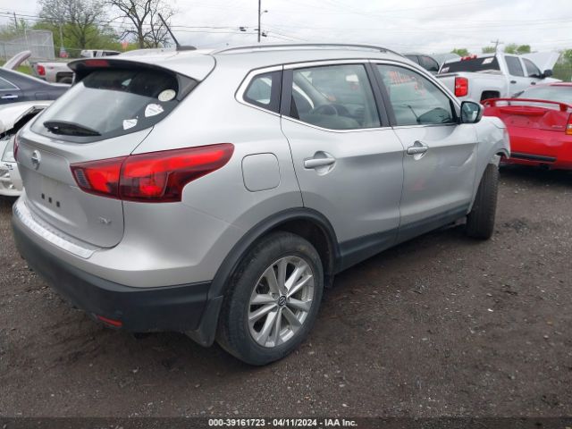 JN1BJ1CP3KW524346 Nissan Rogue Sport Sv