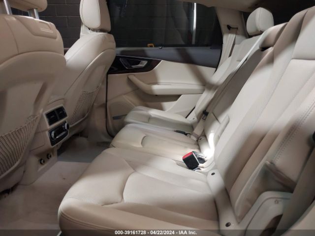 WA1LAAF76KD016214 Audi Q7 55 Premium/55 Se Premium