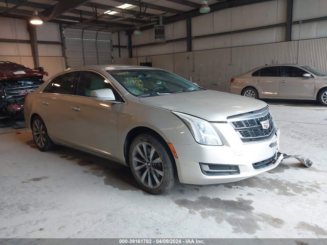 2016 2G61L5S30G9110808 main image