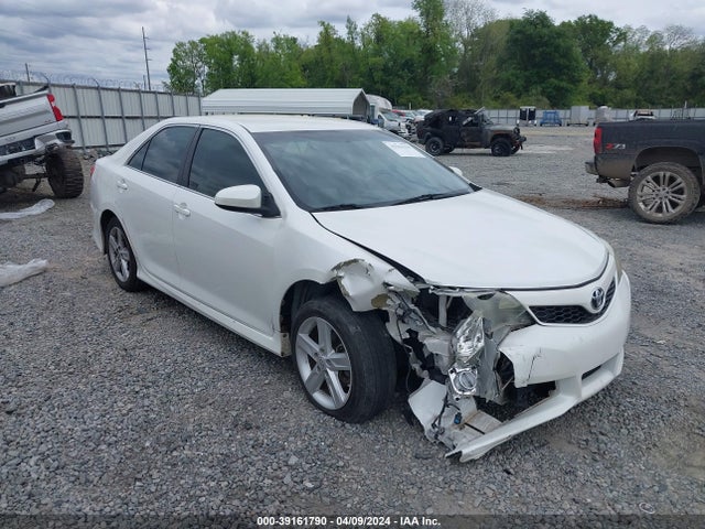 Toyota CAMRY SE 2014 4T1BF1FK4EU459100 zdjęcie główne