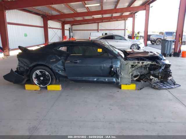 1G1FD1RX8M0117988 Chevrolet Camaro Rwd  2lt