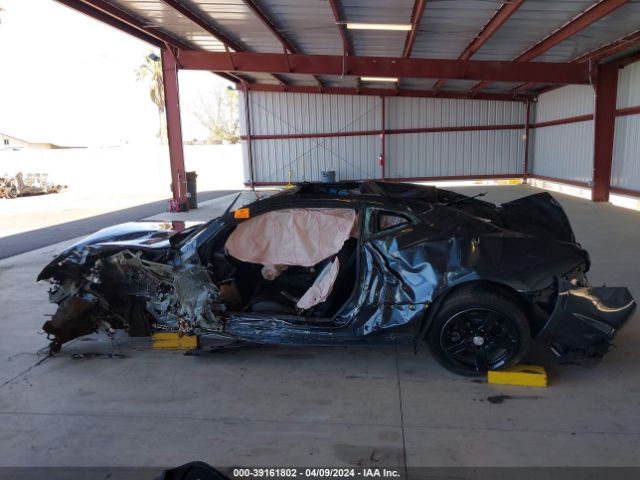 1G1FD1RX8M0117988 Chevrolet Camaro Rwd  2lt