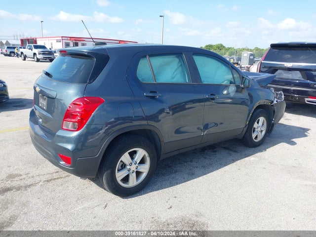 Chevrolet TRAX LS 2021 KL7CJNSM3MB375606 Image 4