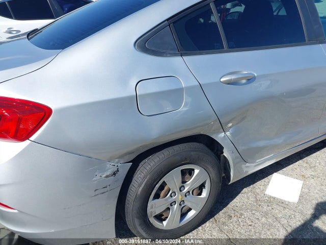 Chevrolet Cruze Ls Auto 2017 1G1BC5SM0H7147749 Image 6