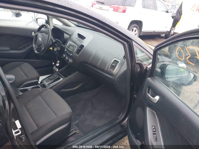 KIA FORTE LX 2018 3KPFK4A76JE230979 Image 5
