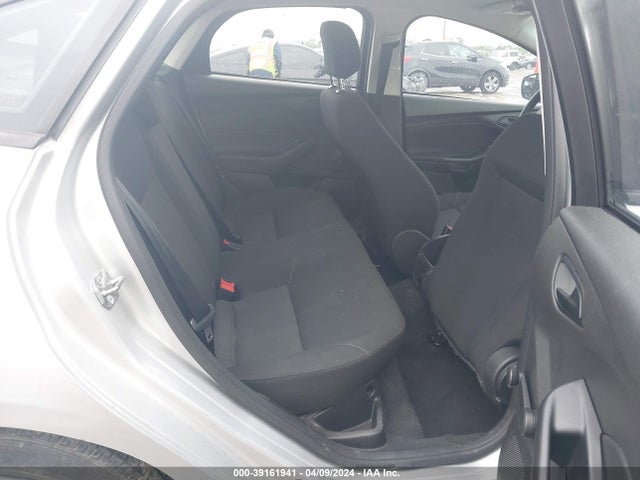 Ford FOCUS S 2017 1FADP3E29HL235442 Image 8