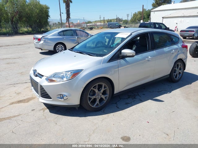 Ford FOCUS SE 2014 1FADP3K29EL383770 Image 2