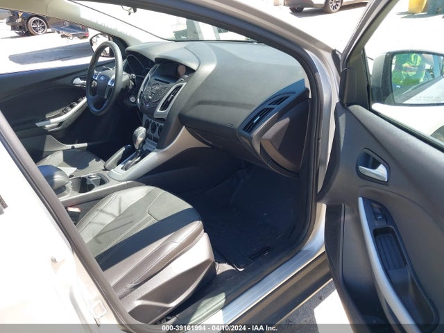 Ford FOCUS SE 2014 1FADP3K29EL383770 Image 5