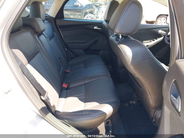 Ford FOCUS SE 2014 1FADP3K29EL383770 Image 8