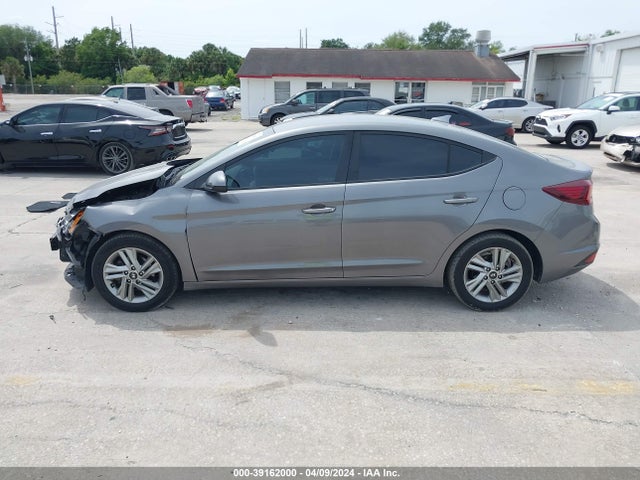 Hyundai ELANTRA SEL 2020 5NPD84LF4LH535731 Image 15