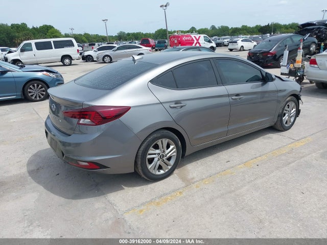 Hyundai ELANTRA SEL 2020 5NPD84LF4LH535731 Image 4