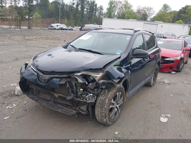 Toyota RAV4 LE 2017 2T3ZFREV4HW317804 Image 2