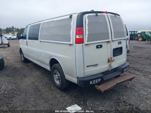Chevrolet Express 3500 Ls 2016 1GAZGNFF7G1320134 Image 3