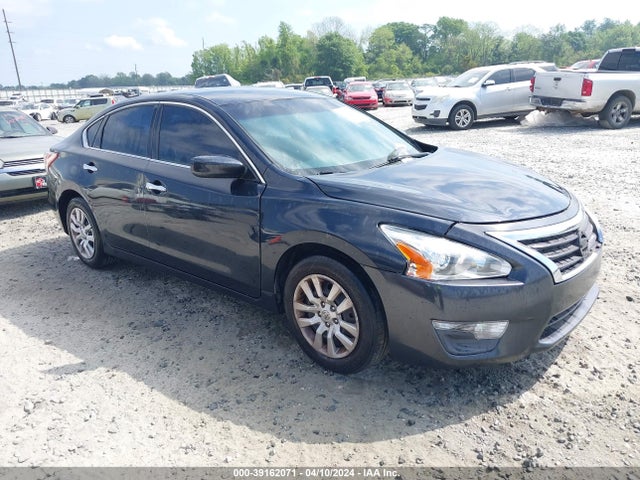 Nissan Altima 2.5 S 2015 1N4AL3AP4FN861319 Image 1