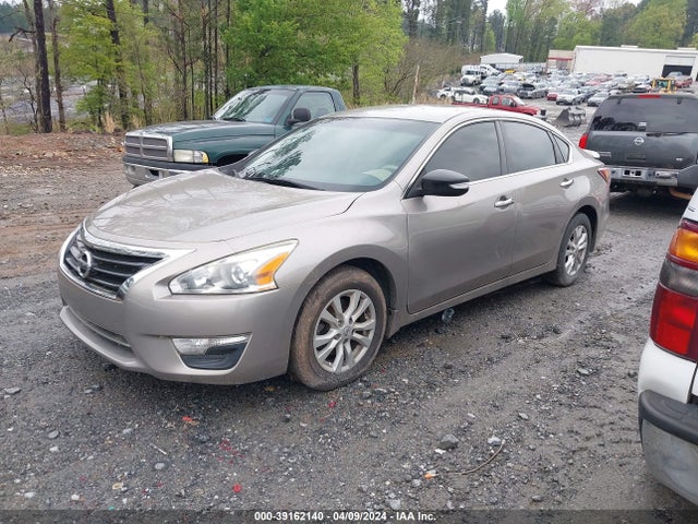 Nissan Altima 2.5 S 2014 1N4AL3AP2EC163057 Image 2