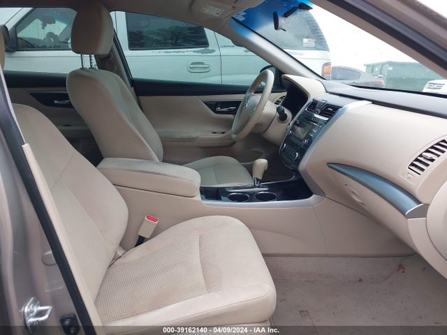 Nissan Altima 2.5 S 2014 1N4AL3AP2EC163057 Image 5