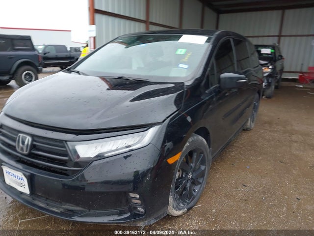 Honda Odyssey Sport 2023 5FNRL6H76PB015830 Image 2