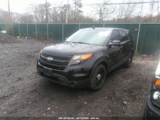 Ford Utility Police Interceptor 2015 1FM5K8AR3FGC67883 Image 2