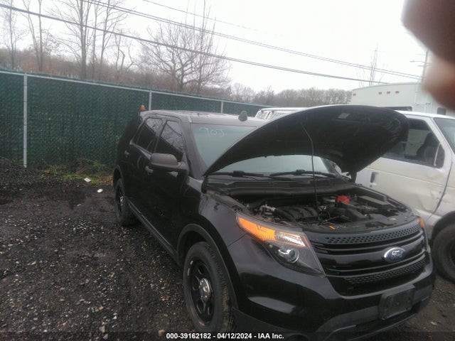 Ford Utility Police Interceptor 2015 1FM5K8AR3FGC67883 Image 6