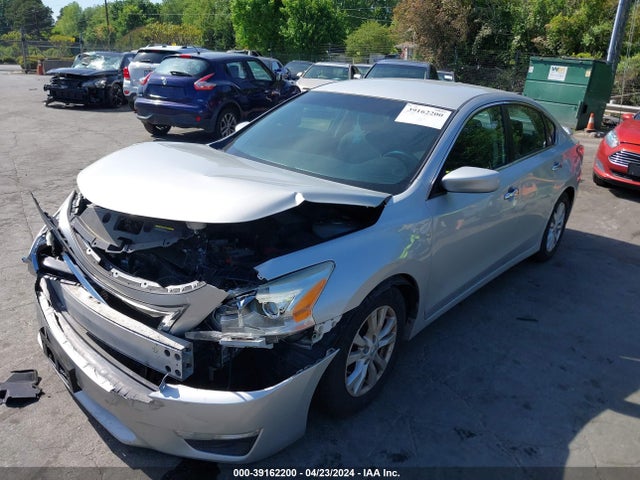 Nissan Altima 2.5 S 2014 1N4AL3AP8EC133884 Image 2