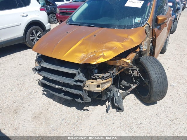 Ford Escape Titanium 2016 1FMCU0J97GUA38533 Image 6