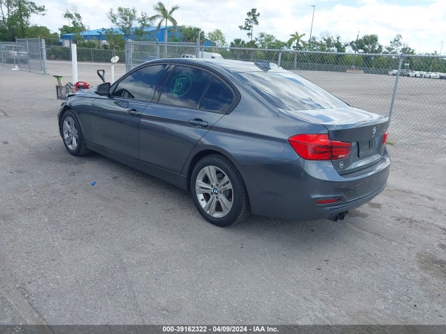 BMW 328I 2016 WBA8E9C58GK645894 Image 3