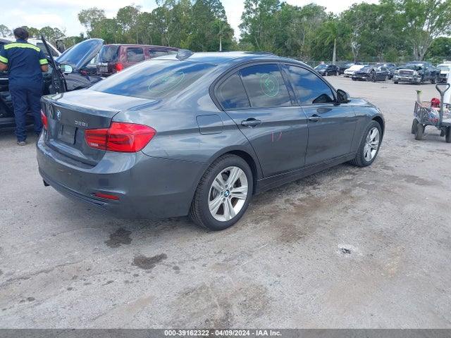BMW 328I 2016 WBA8E9C58GK645894 Image 4