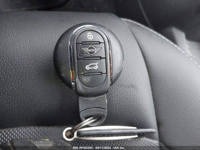 2021 MINI CONVERTIBLE WMWWJ3C00M3N14419 Photo 10