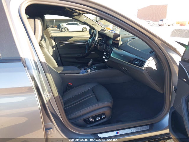 Продажа на аукционе авто 2021 Bmw M550i Xdrive, vin: WBA13BK0XMCG13736, номер лота: 39162345